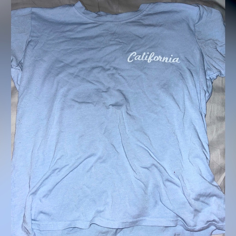 baby blue cali top size large